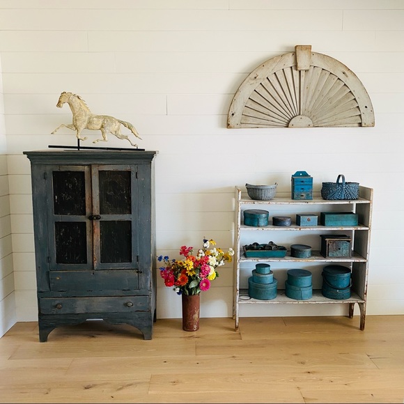 ♥️ Antique ♥️ Old Primitive Metal Salmon Pink Floral Stand Flower Holder - Picture 2 of 8